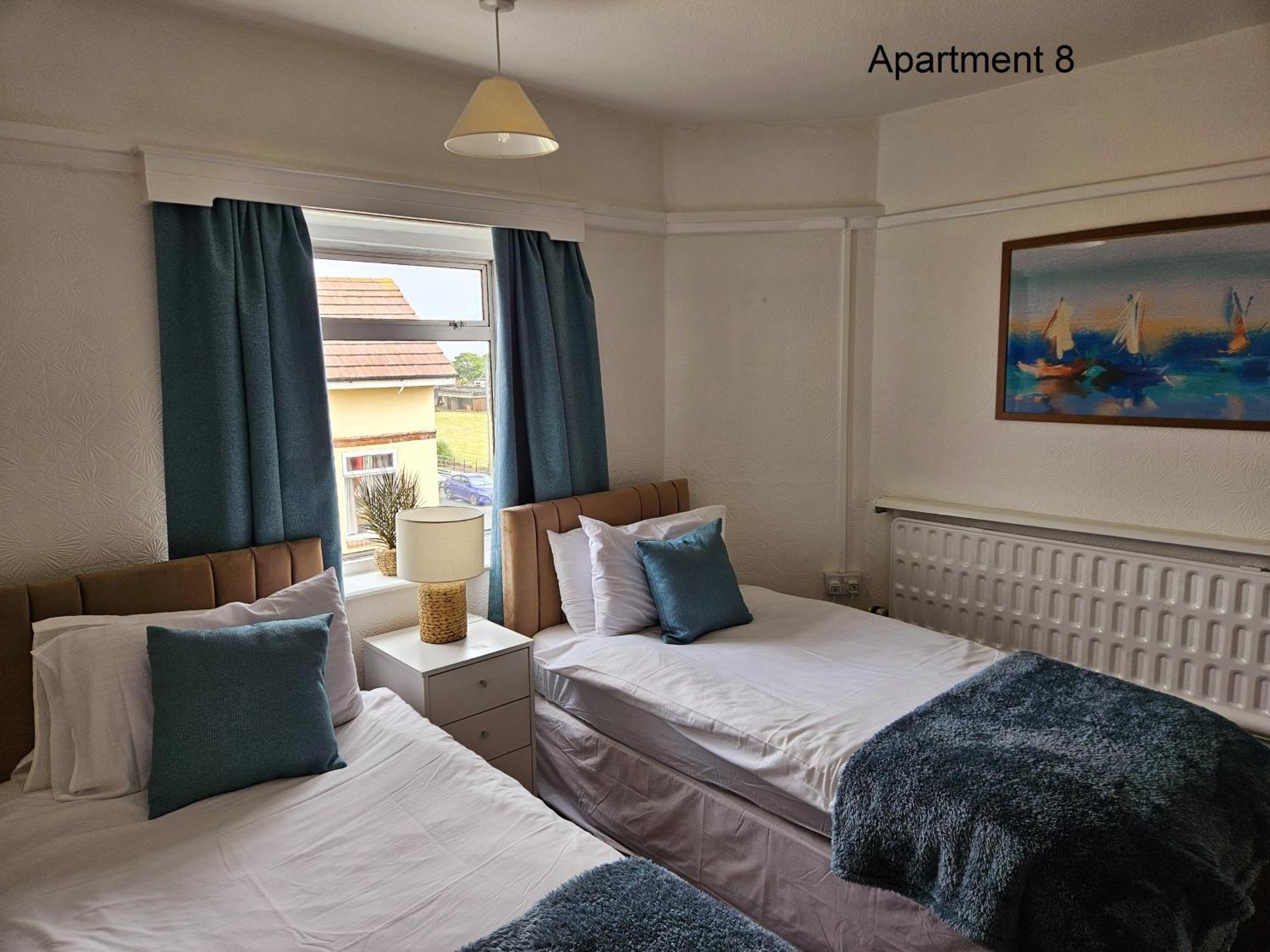 Beach Court Holiday Apartments Скегнесс Экстерьер фото